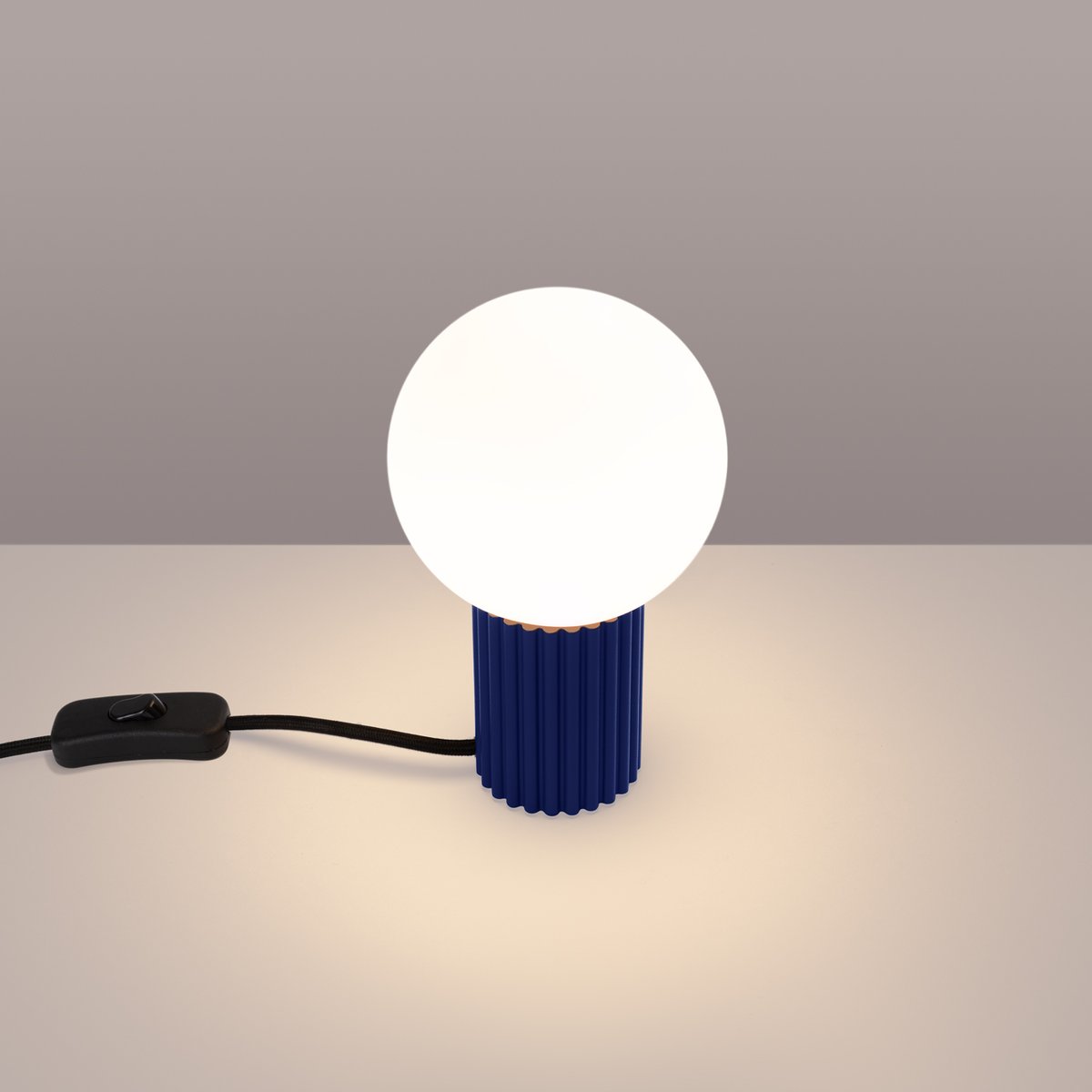 Lampe à poser Aluminium Outremer G9 1 Halo bleu, EDEN