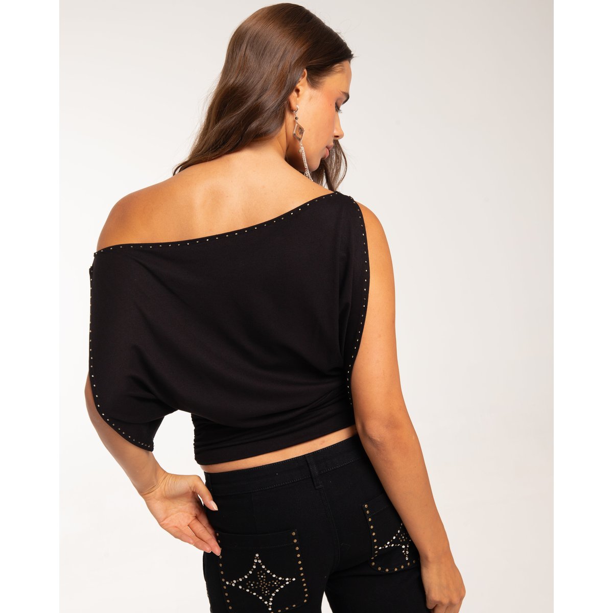 Top en maille avec ceinture drapée et strass noir, THE-ARE
