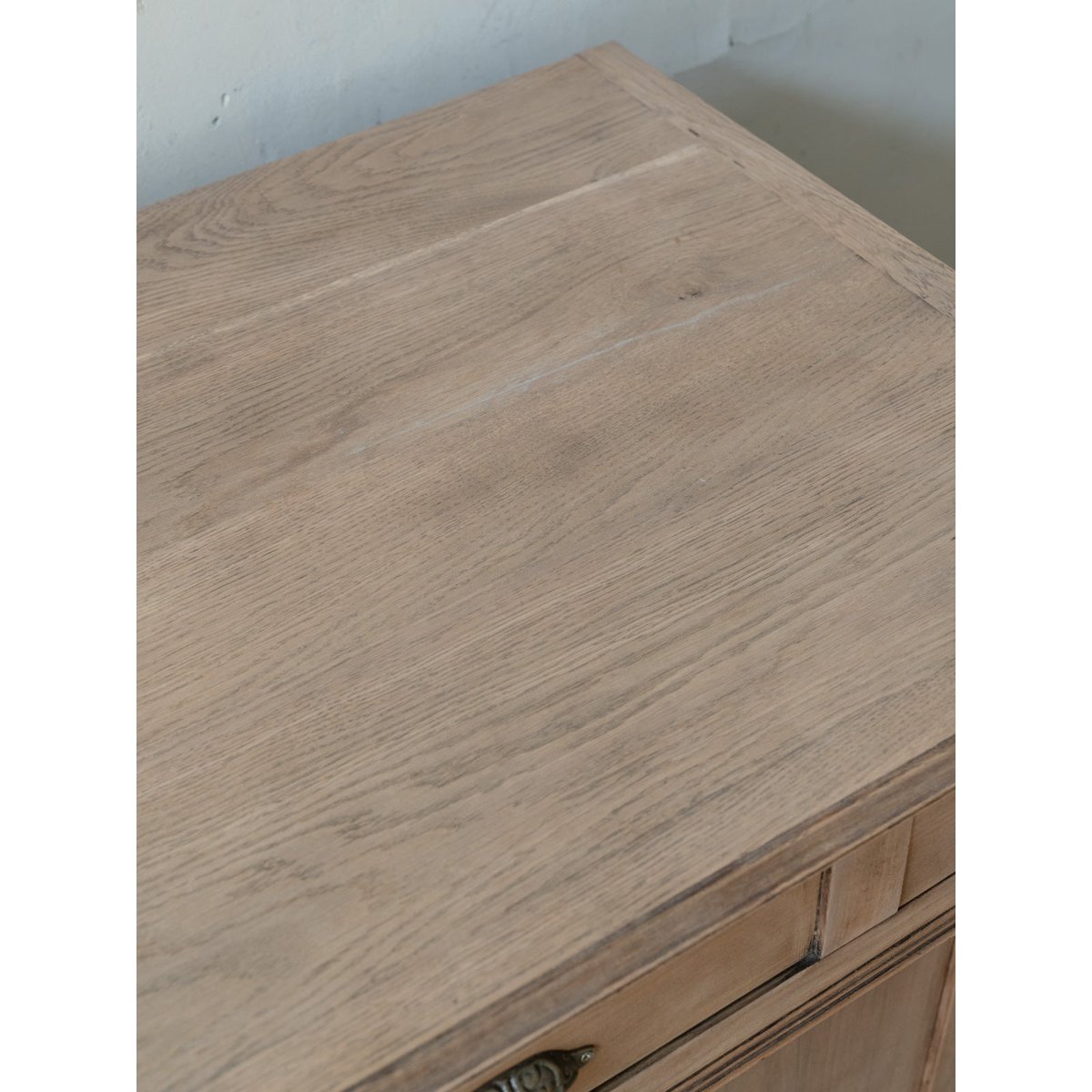 Buffet comptoir en bois massif Gilbert N°1803 - Bon état bois clair, DEBONGOUT