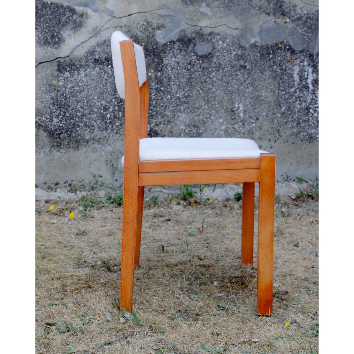 Lot de 6 chaises en bois et tissu bouclette Alma N°1763 - Bon état bois clair, DEBONGOUT