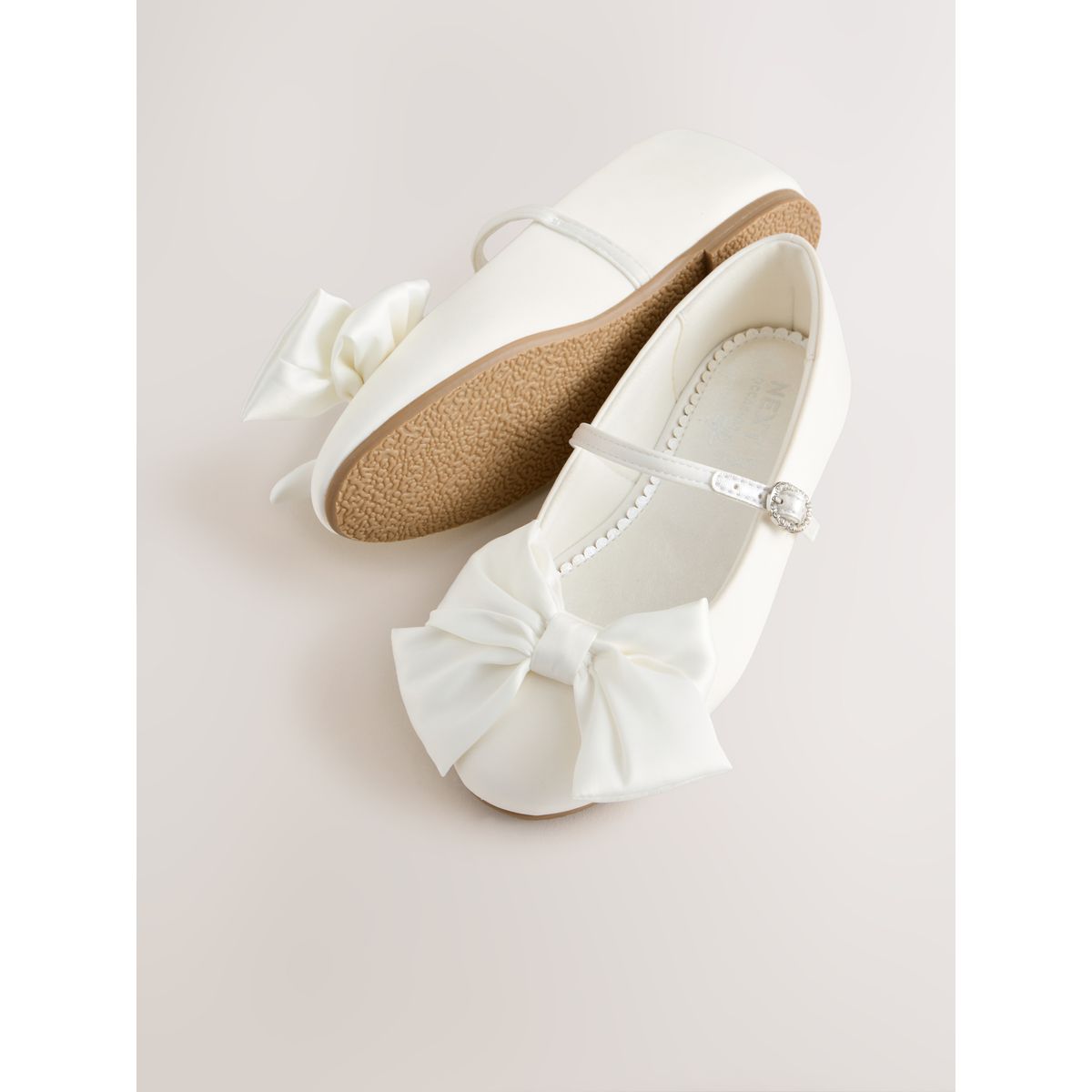 Babies à nœud pour grandes occasions satin blanc, NEXT