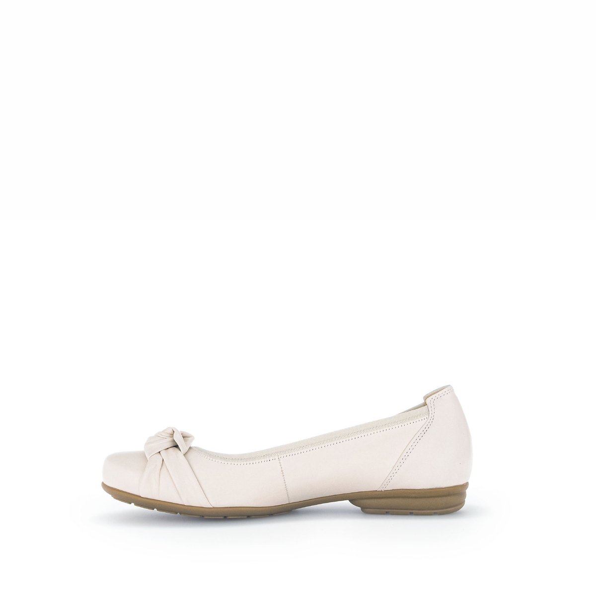 Ballerines en cuir lisse à talon décroché ivoire, GABOR