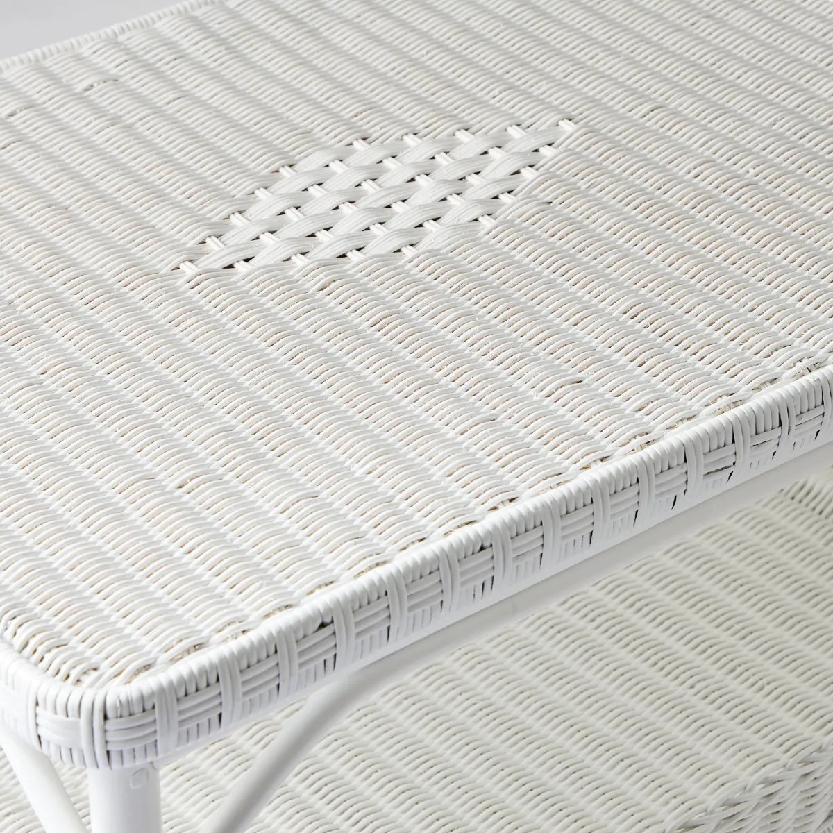 Table basse en rotin rectangulaire PRIMAVERA blanc, KOK