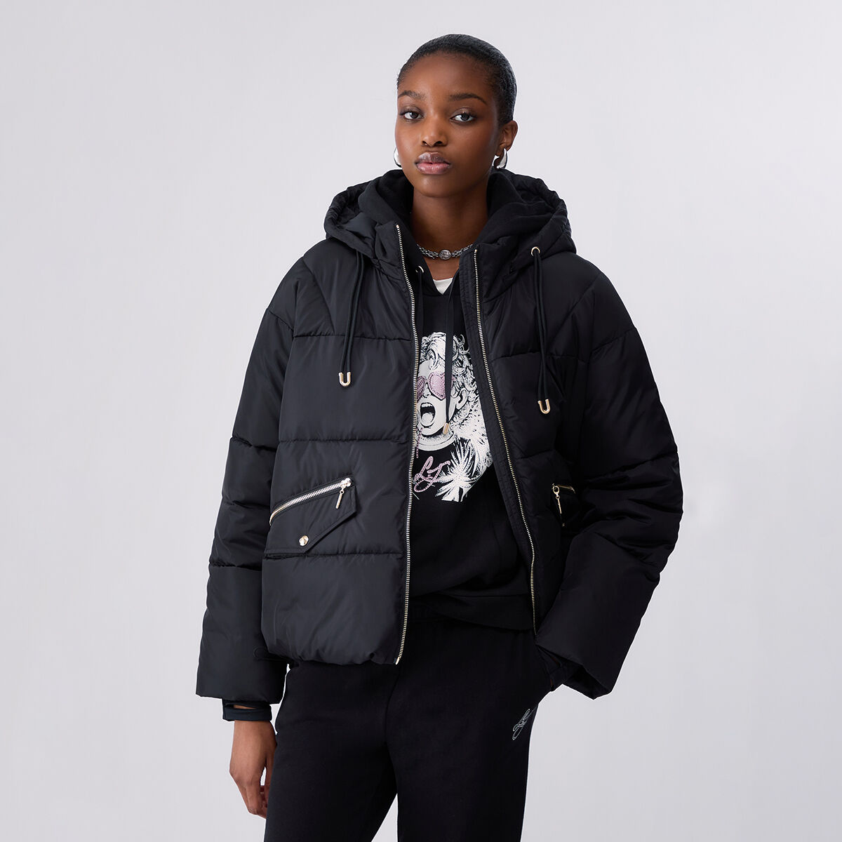 Veste courte matelassée en nylon noir, LIU JO