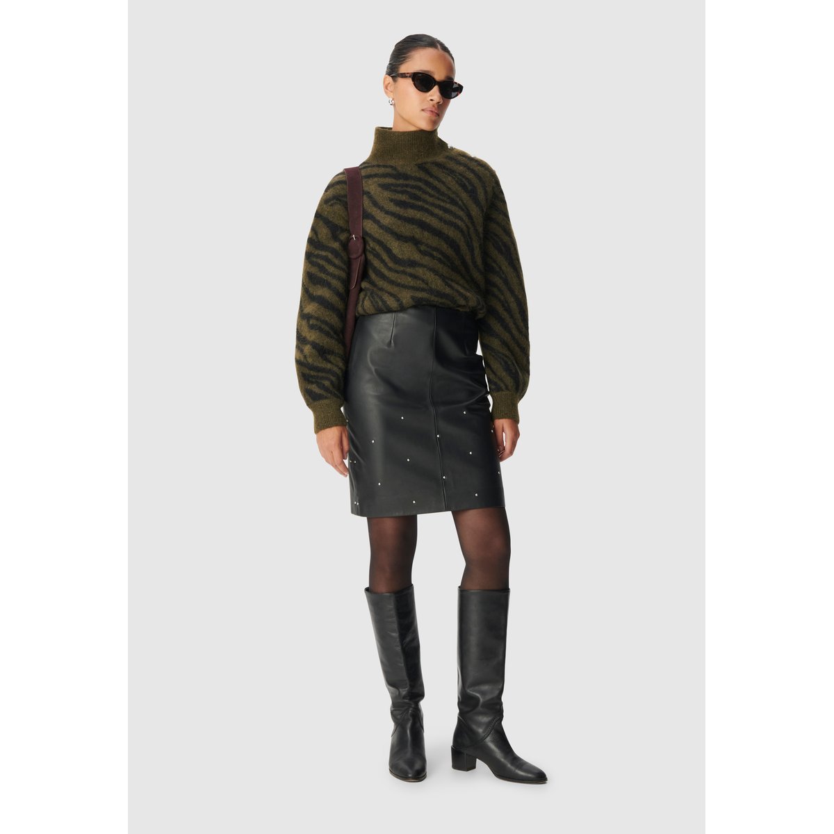 Jupe cuir décor clous forme crayon noir, IKKS