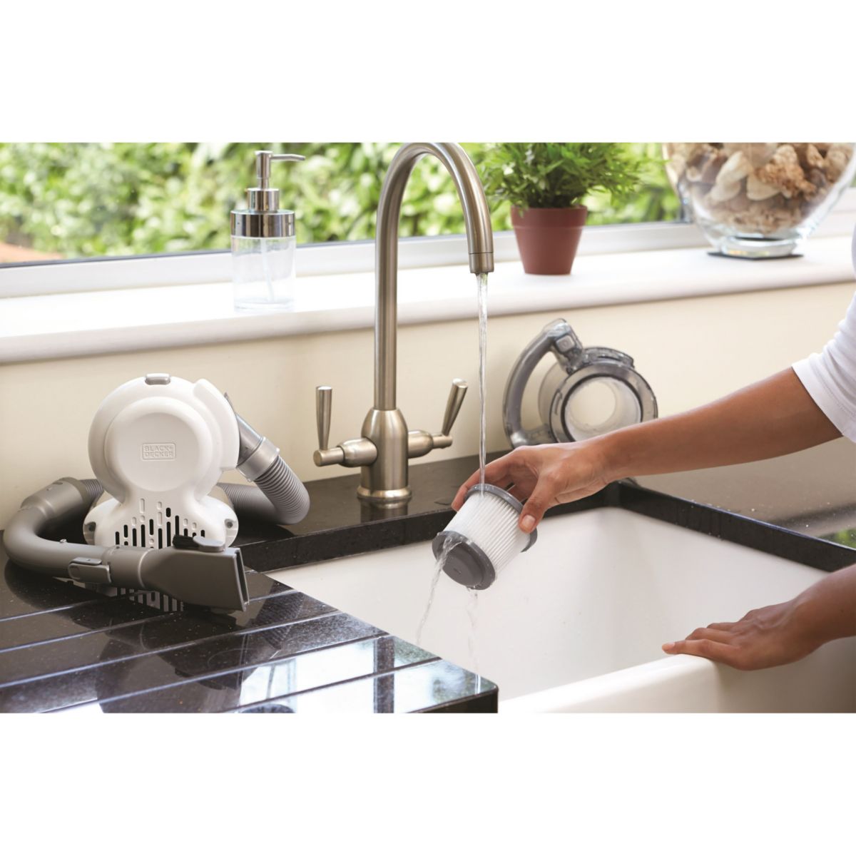Aspirateur main PD1420LP gris, BLACK & DECKER