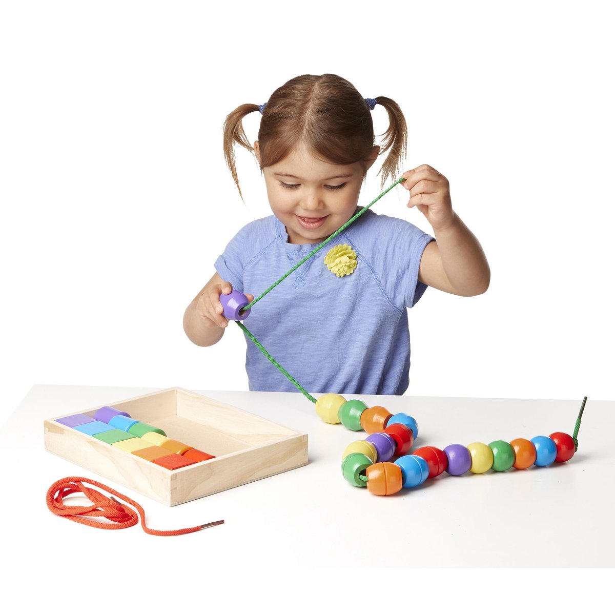 Perles de laçage rouge, MELISSA & DOUG