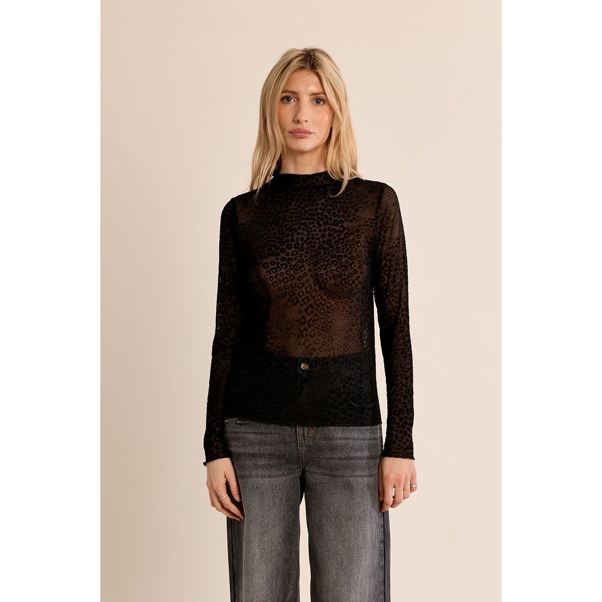 Top en semi-transparence léopard noir, MOLLY BRACKEN