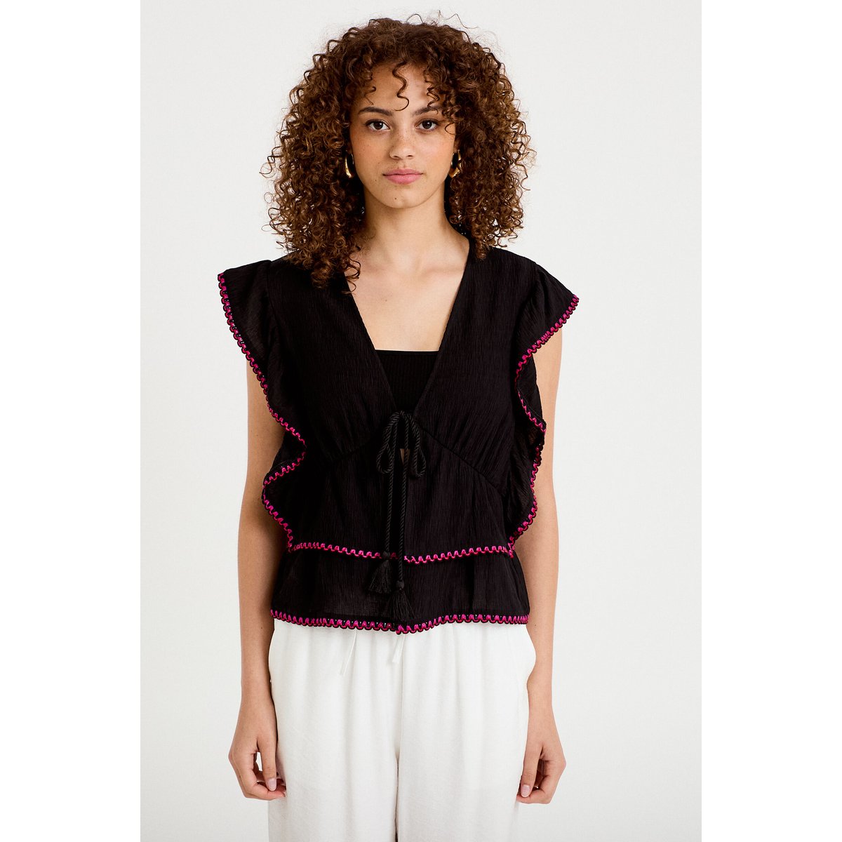 Blouse droite sans manches plissée noir, CACHE CACHE