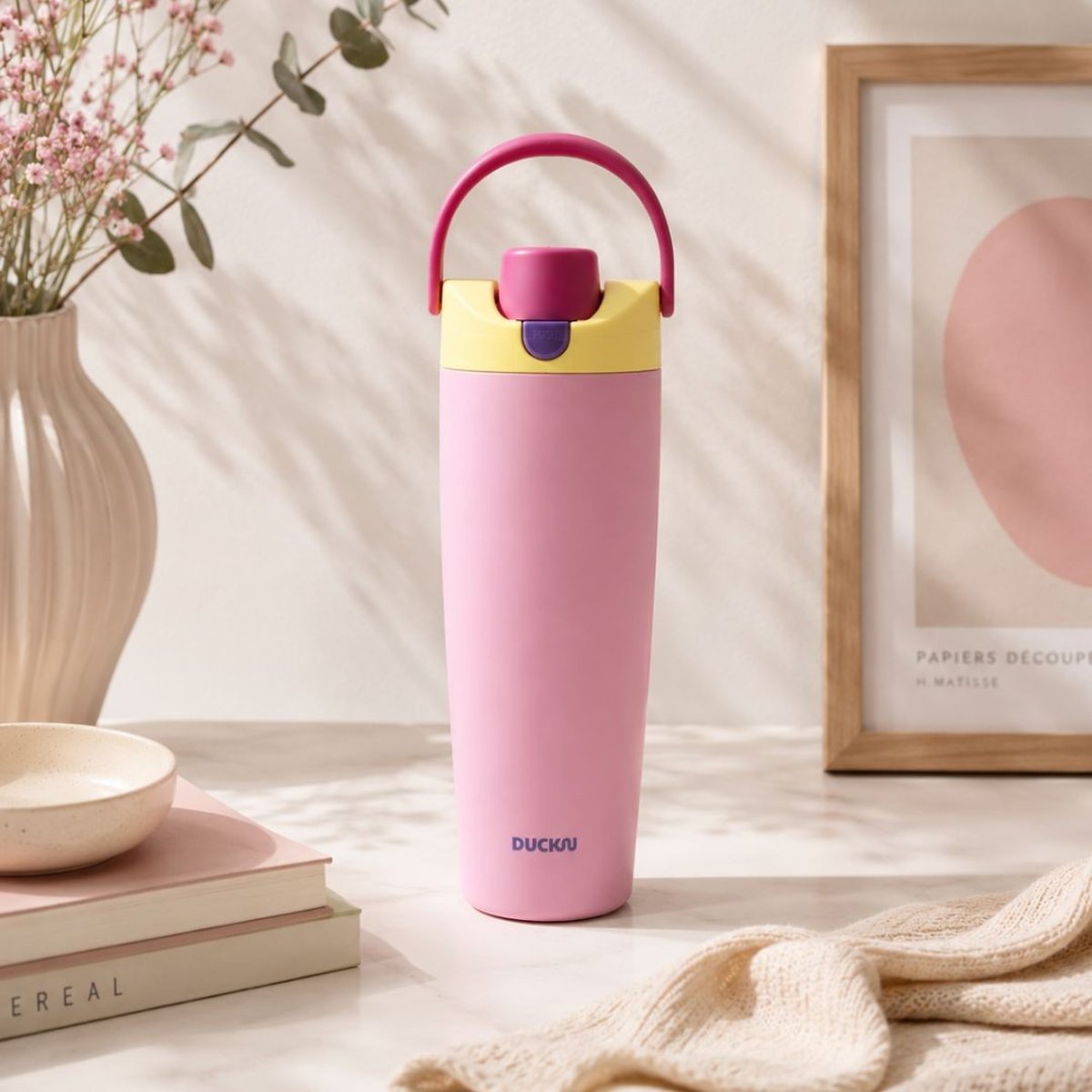 Gourde isotherme rose avec poignée rose, ARTIME
