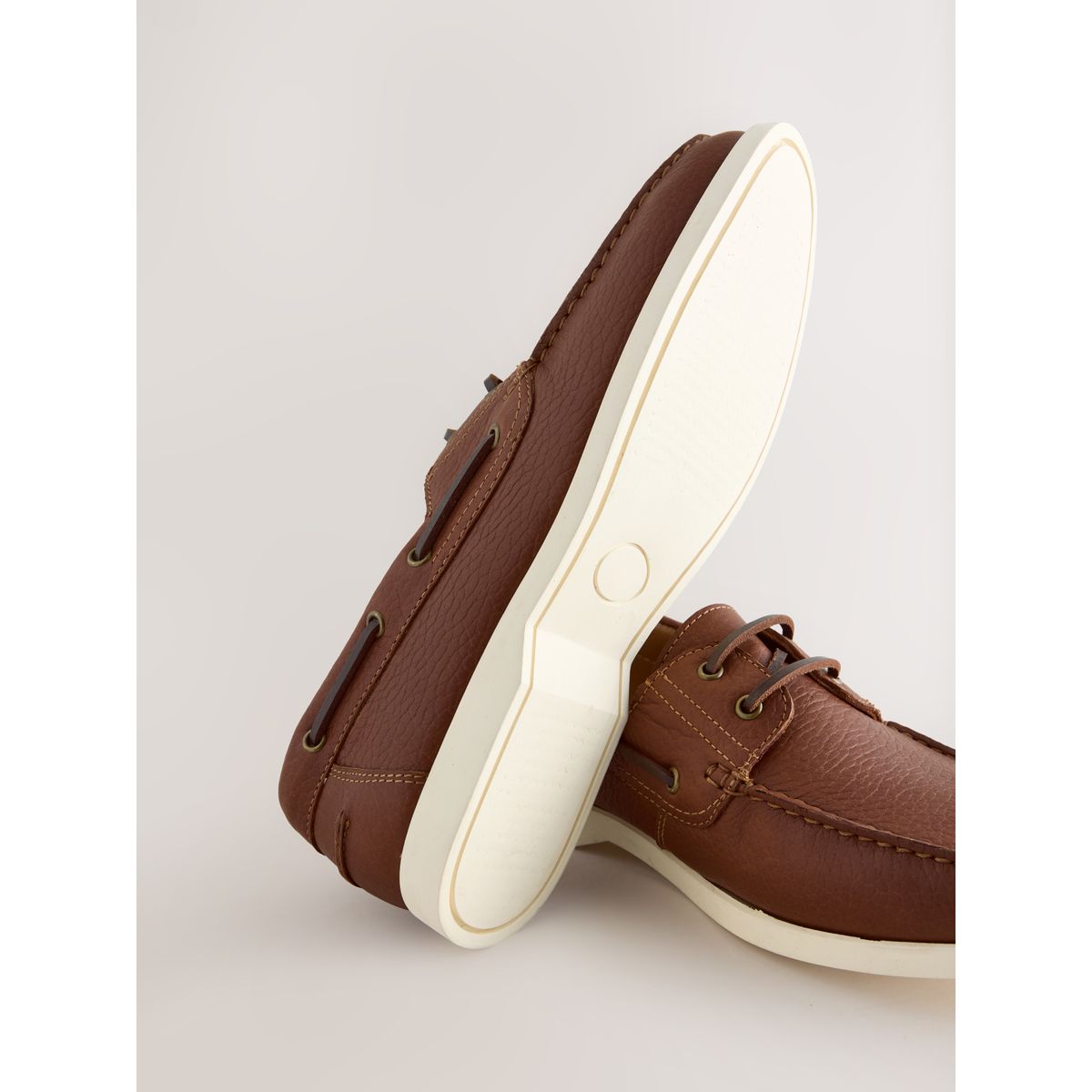 Chaussures bateau en cuir n.premium marron fauve, NEXT