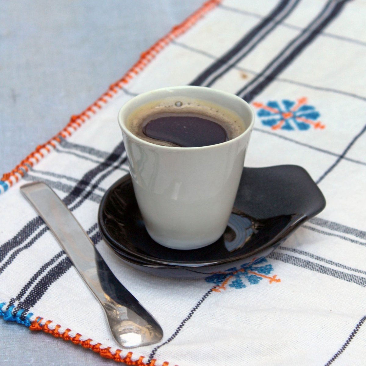 Tasse à Expresso Assoiffée Porcelaine Blanc Brillant Diam 5 cm blanc, TSE ET TSE ASSOCIÉES