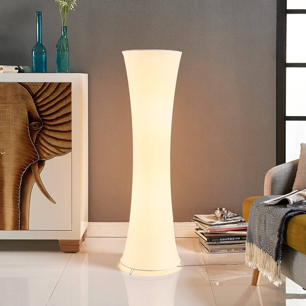 Lampadaire en textile moderne, Liana blanc, LINDBY