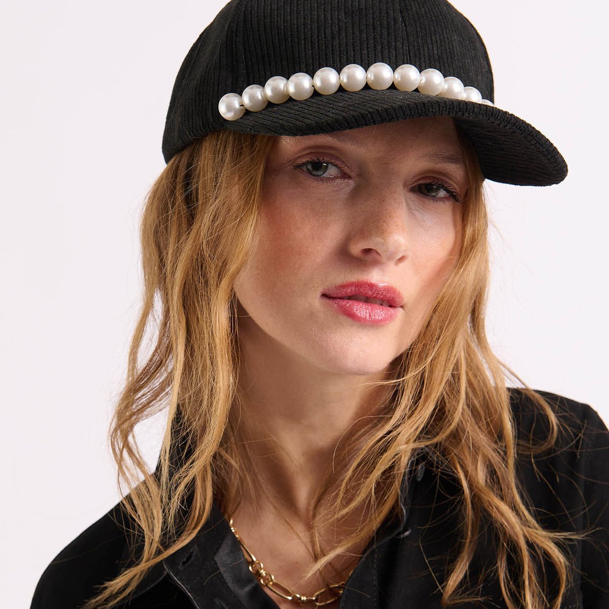Casquette en velours et perles ALISE noir, WILD