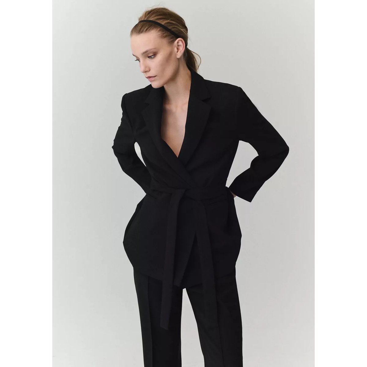 Pantalon flare coutures noir, MANGO