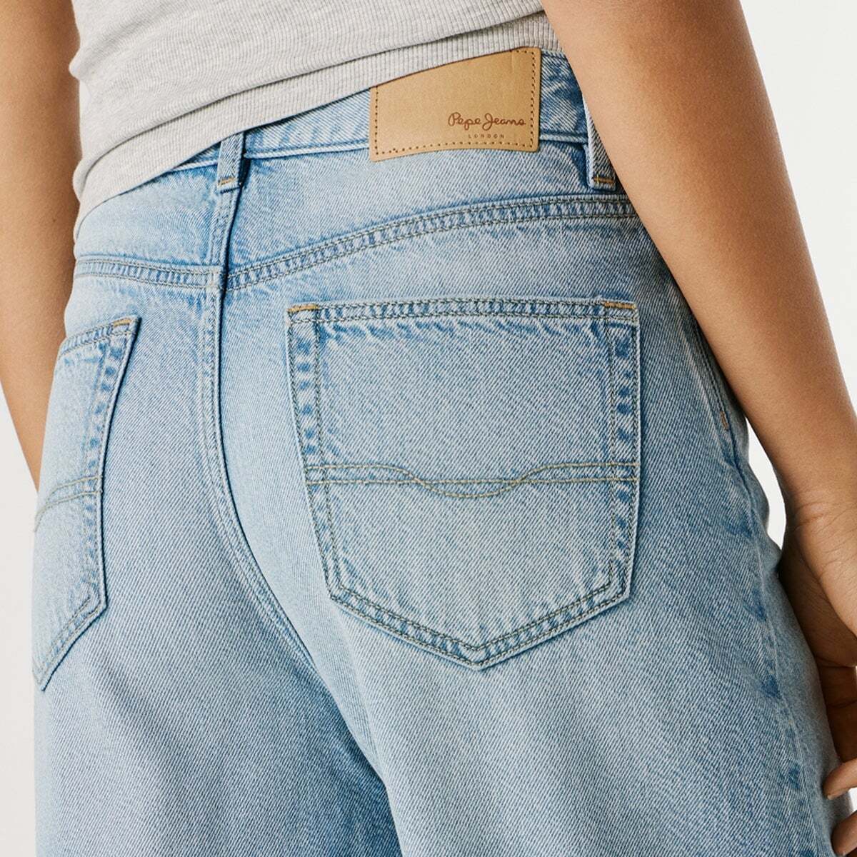 Bermuda Denim Fit Relaxed vintage worn bleach tencel ble, PEPE JEANS