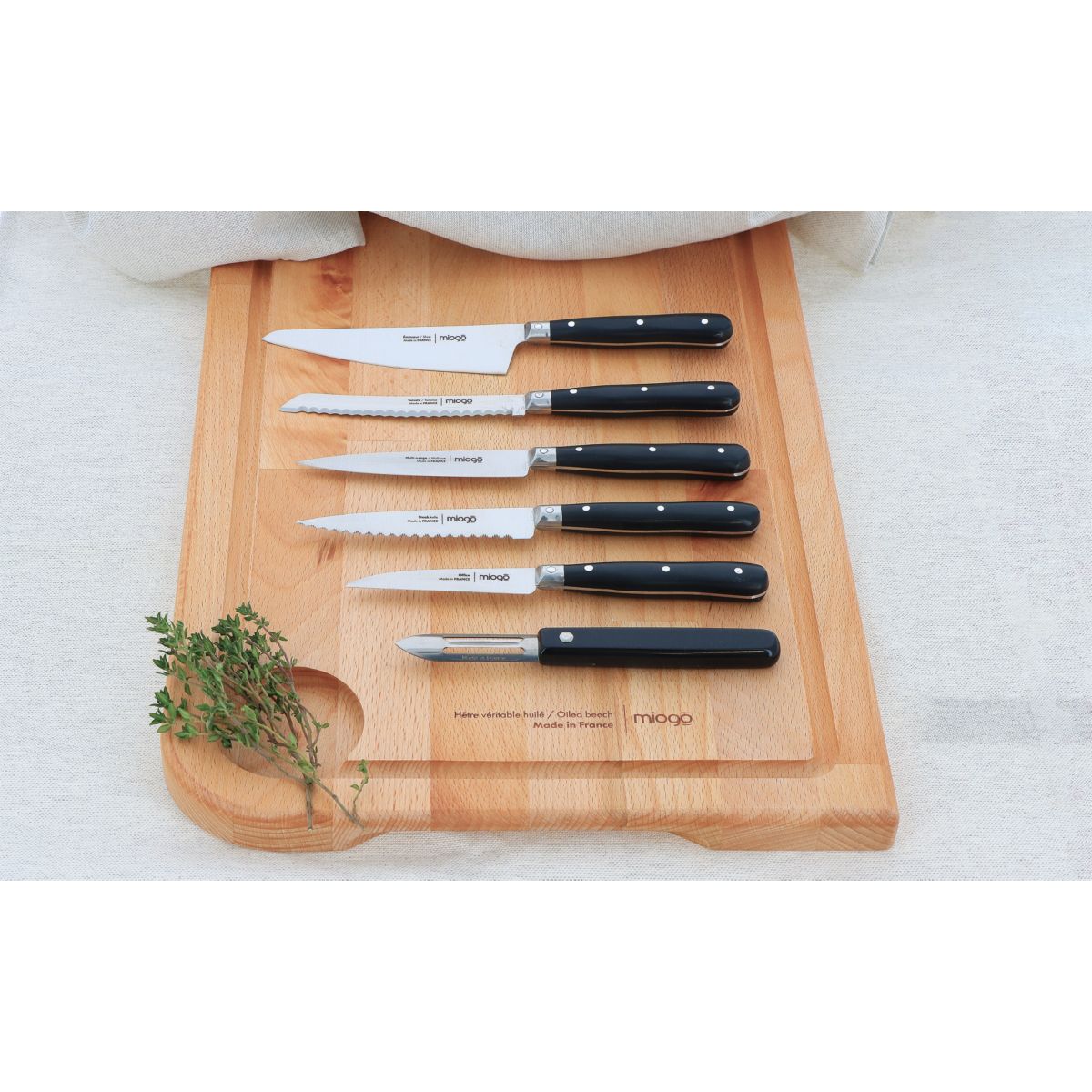 Couteau Steak 10.5 cm Pleine soie noir, MIOGO