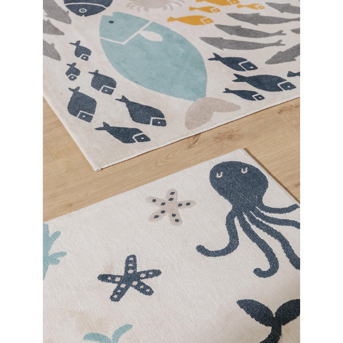 Tapis enfant FABIUS multicouleur, BENUTA 