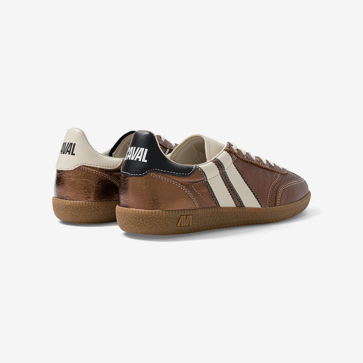Baskets en cuir bronze, CAVAL