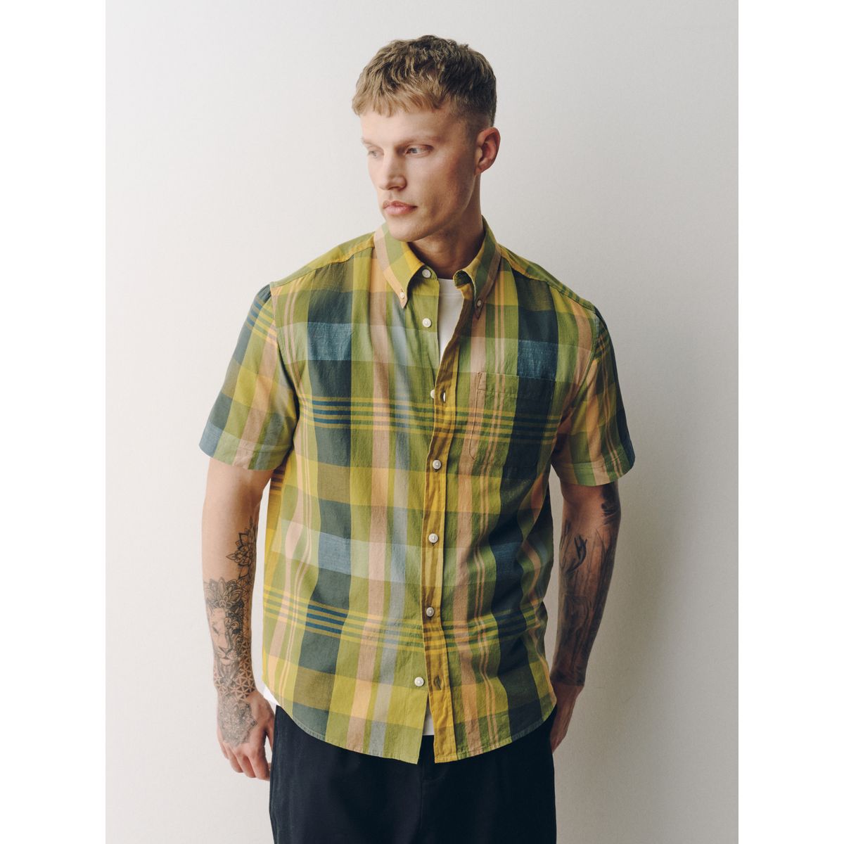 Chemise à manches courtes et carreaux madras jaune, NEXT