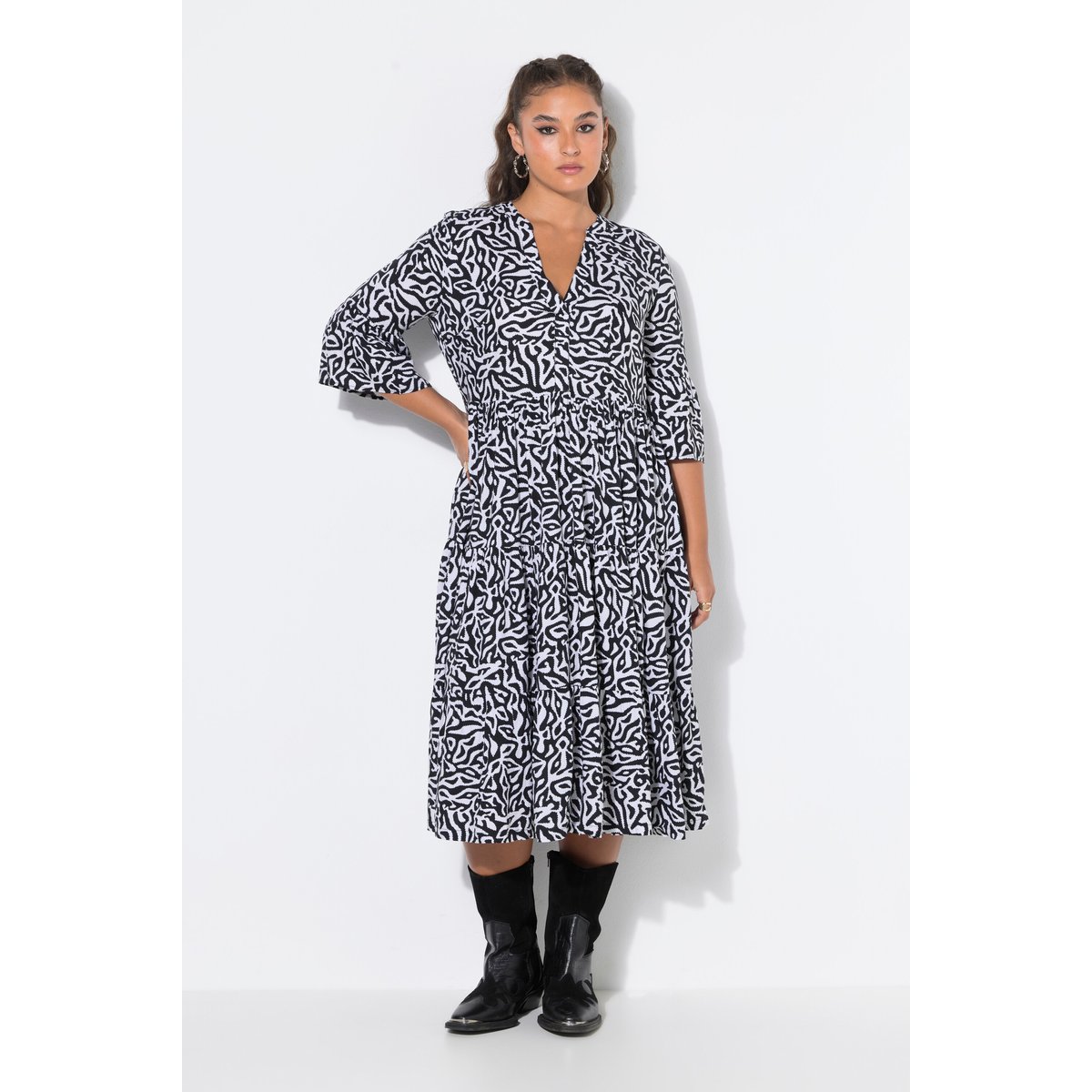 Robe midi, coupe trapèze, imprimé graphique noir, STUDIO UNTOLD