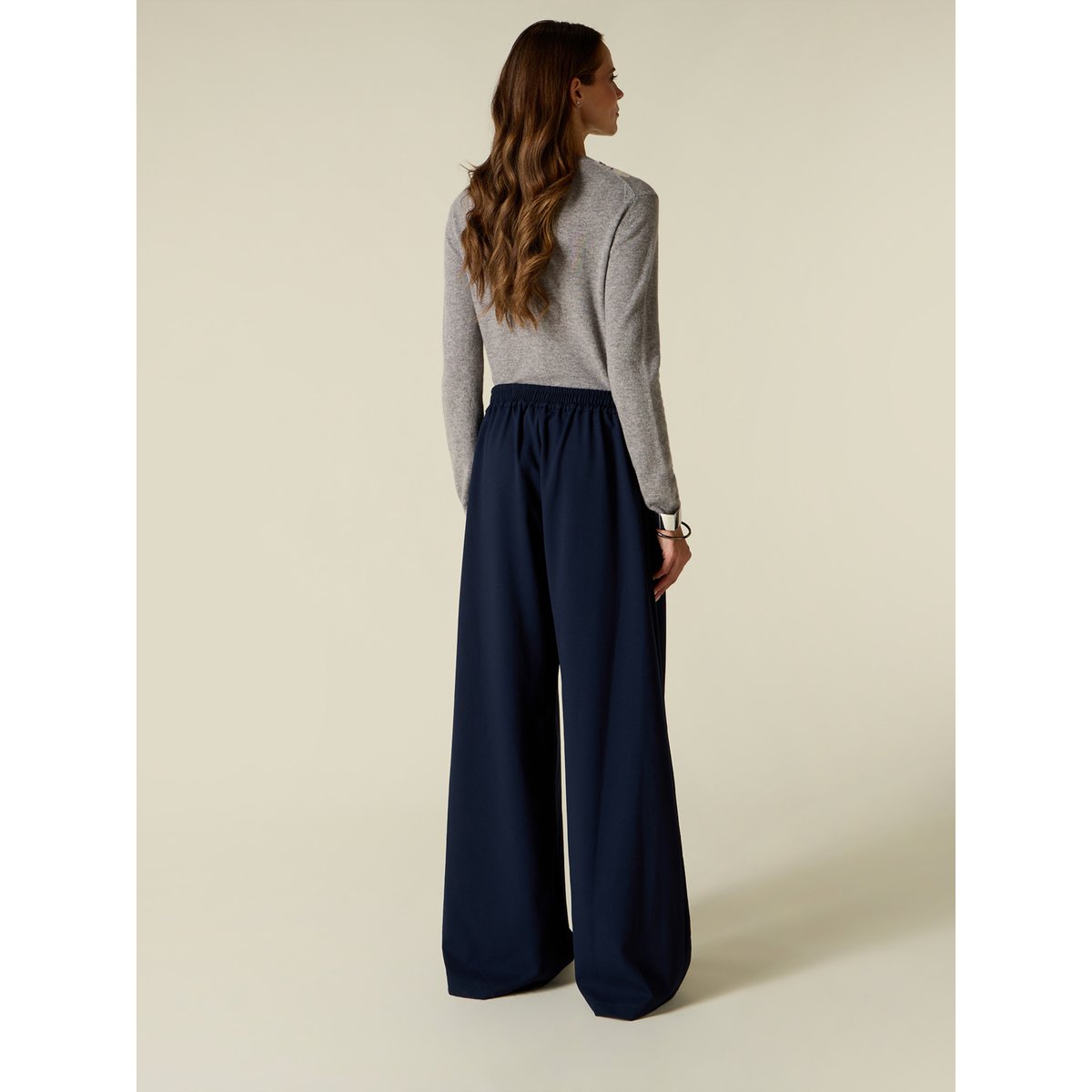 Pantalon palazzo bleu, OLTRE