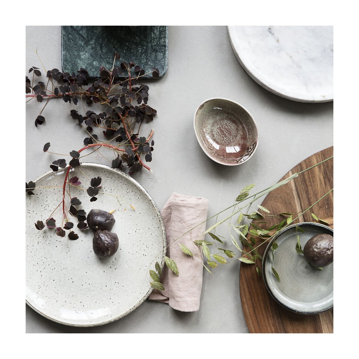 Assiette Lake Diam 22 cm gris, HOUSE DOCTOR