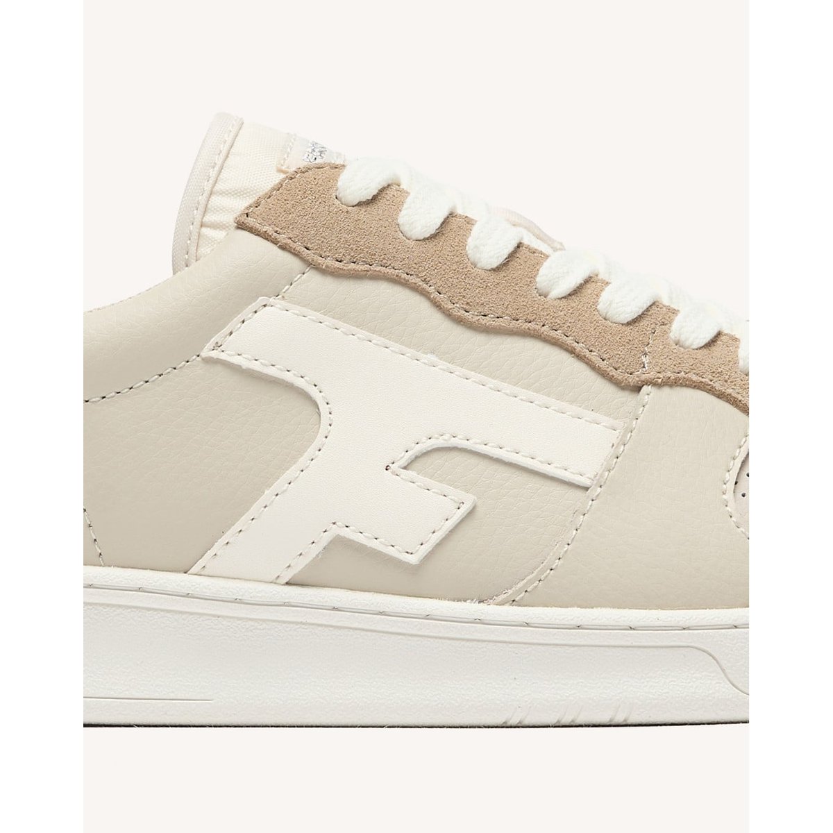 Baskets basses cuir suede HAZEL crème et argentée, FAGUO