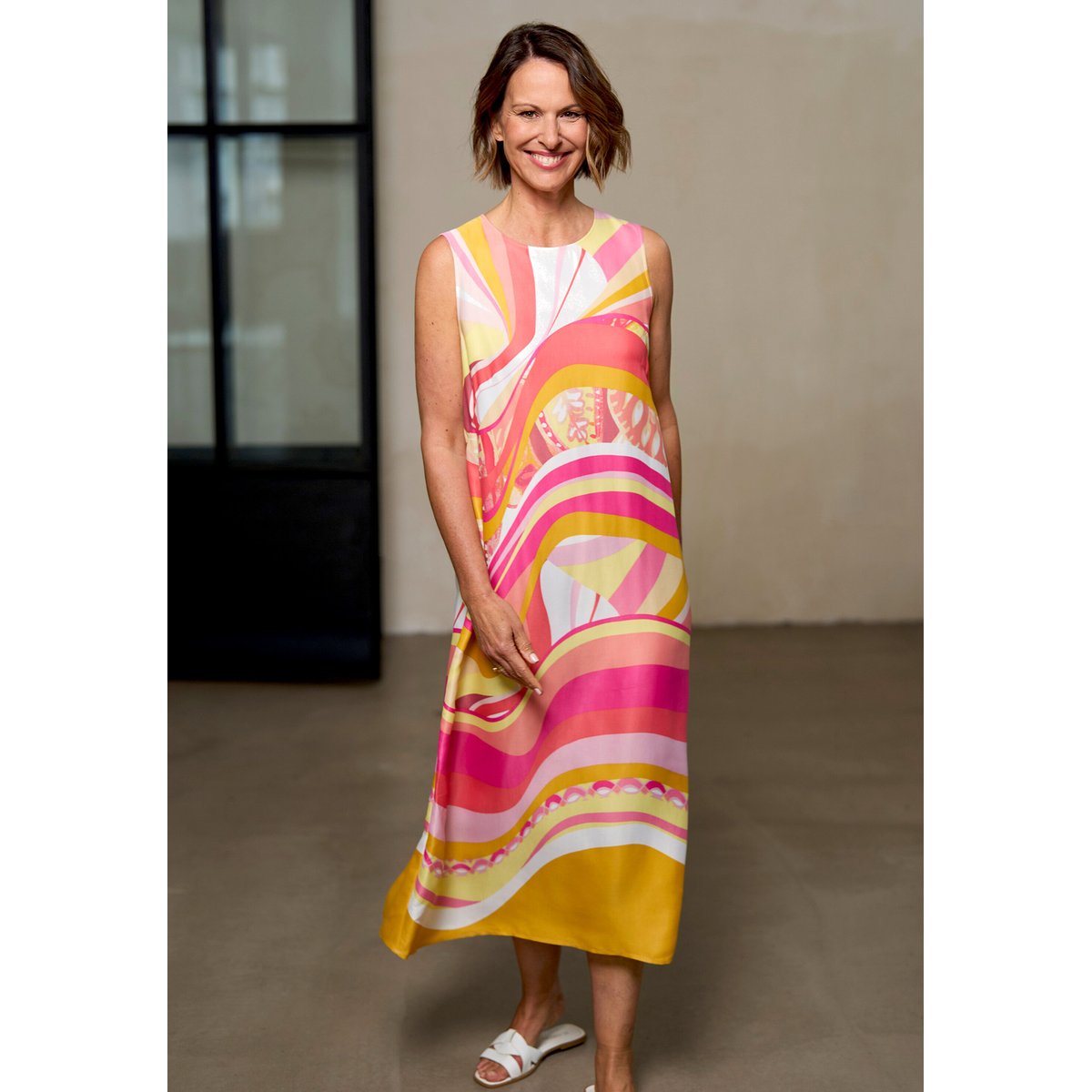 Robe d'été à encolure ronde rosé/yellow, BETTY BARCLAY