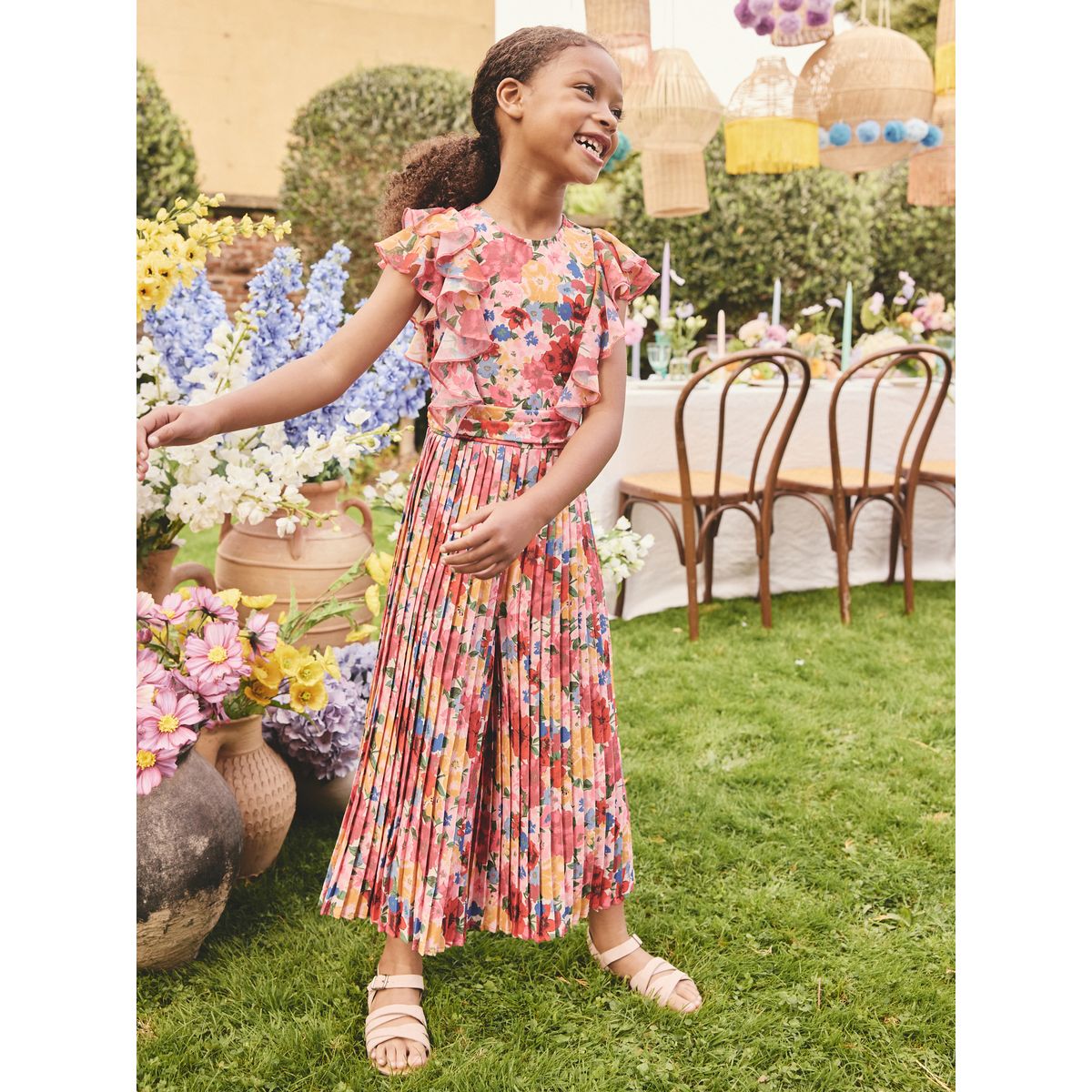Combinaison plissée manches courtes à volants rose motif fleurs, NEXT