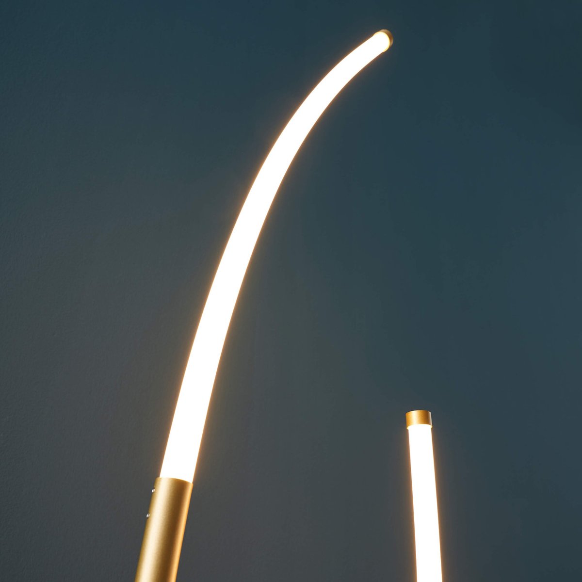 Lampadaire design avec LED intégrée - MOA doré / laiton, KOSILUM