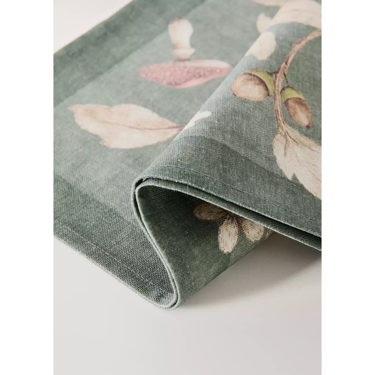 Lot 4 serviettes de table à imprimé floral vert pastel, MANGO HOME