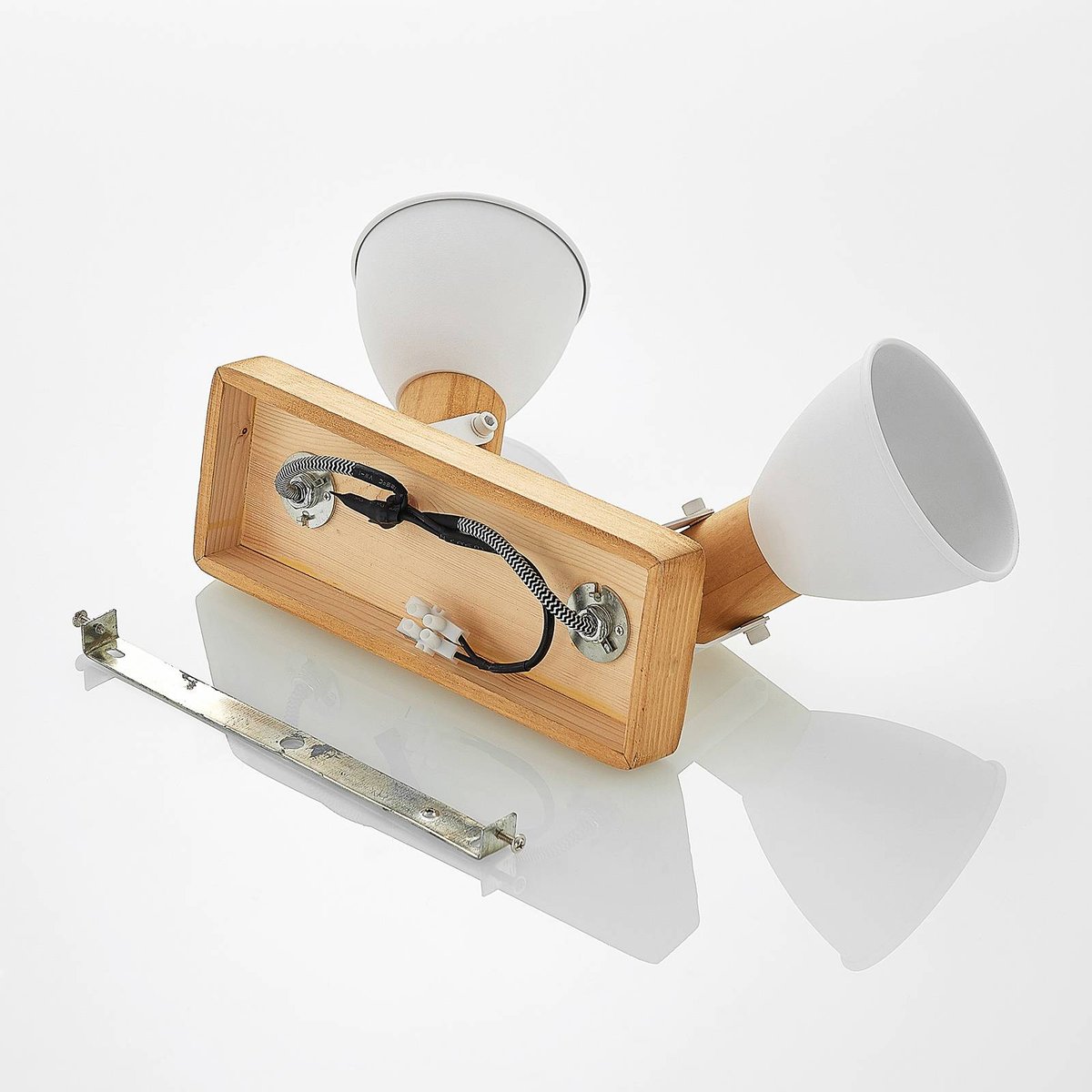 Spot en bois scandinave, Merela bois clair, blanc, LINDBY