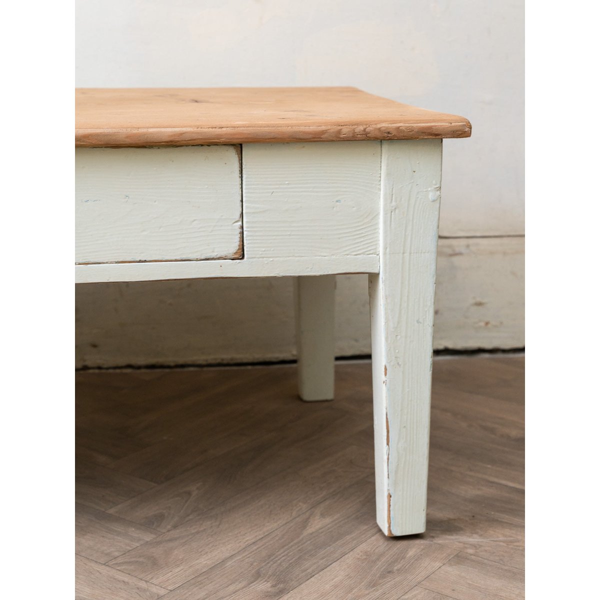 Table basse en bois Léonie N°1608 - Bon état bois clair, DEBONGOUT
