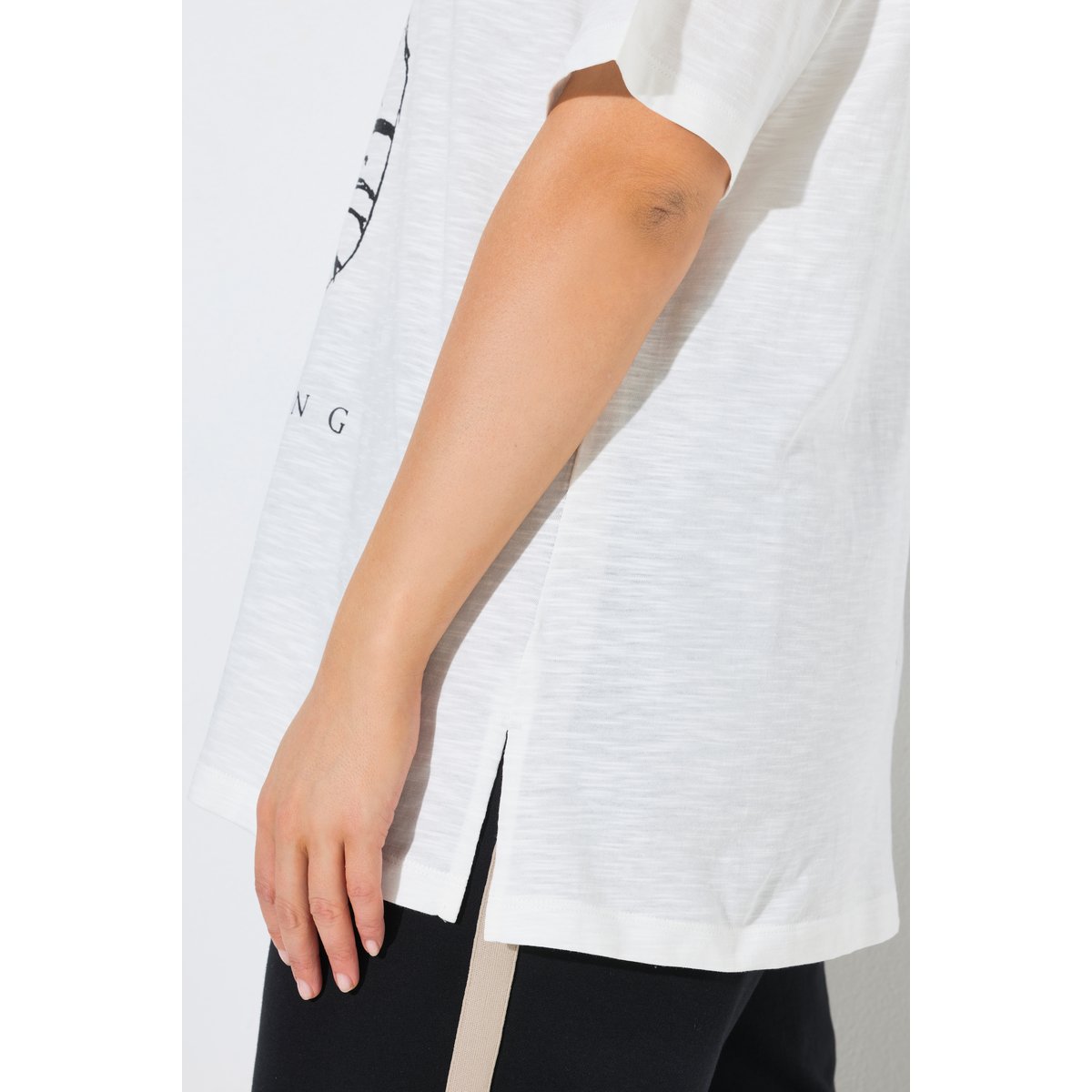 T-shirt oversize, motif chat blanc cassé, ULLA POPKEN