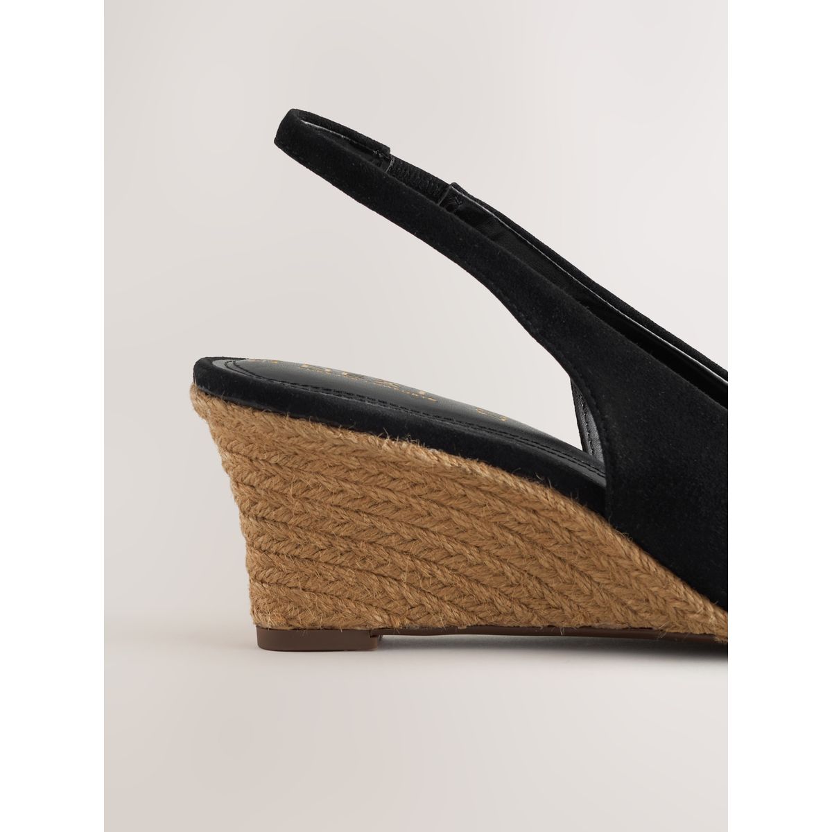 Chaussures compensées en cuir à bout fermé noir, NEXT