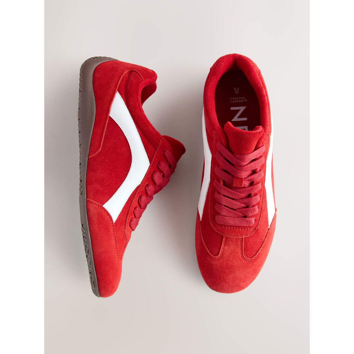 Baskets à lacets en cuir rouge, NEXT