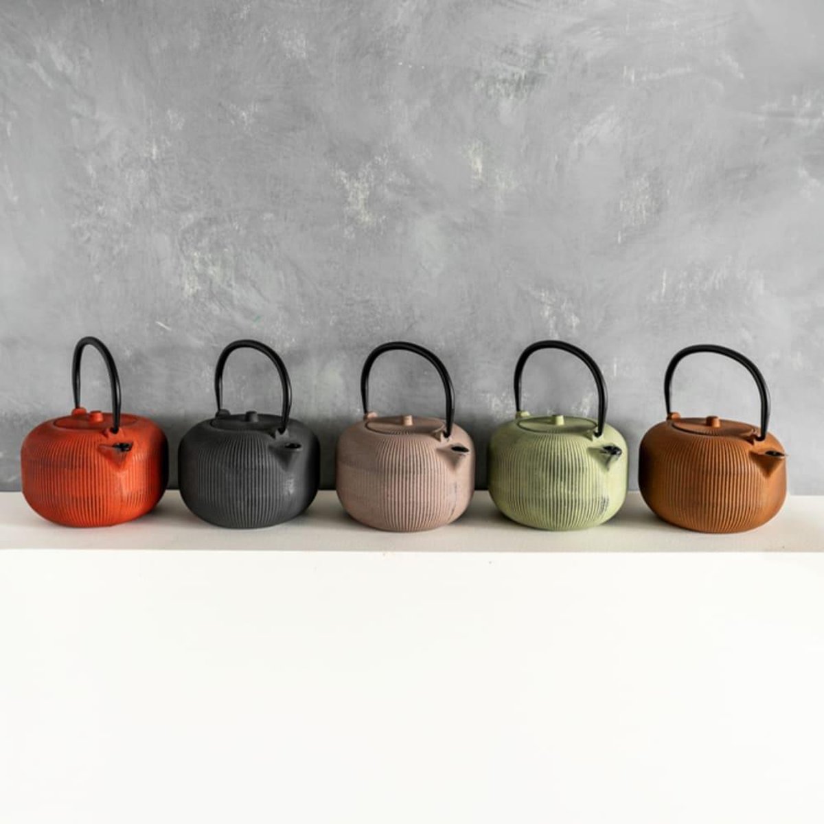 Théière en fonte Gyokuro Rouge 1L crème / ivoire, TREND'UP