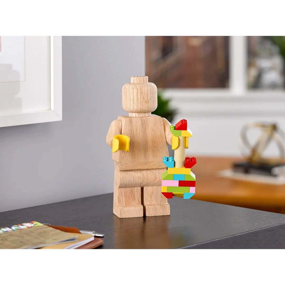Figurine en bois multicolore, LEGO
