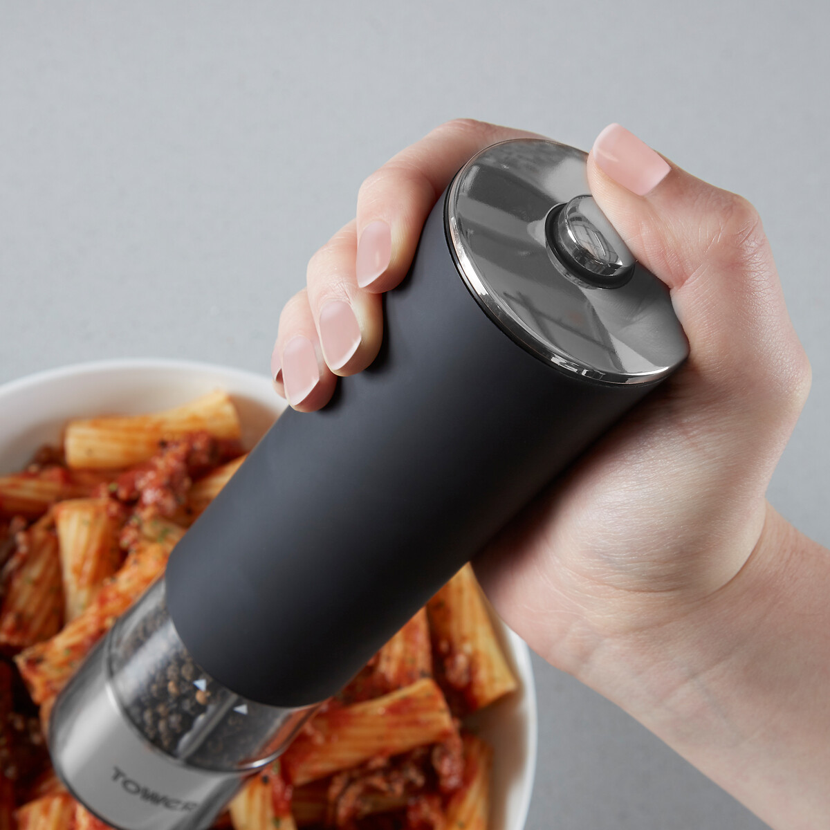 Electric Salt and Pepper Mill black, TOWER
