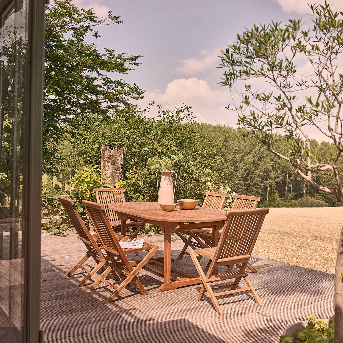 Salon de jardin en teck huilé extensible 8/10 places  BALI marron, BERAH GETAH