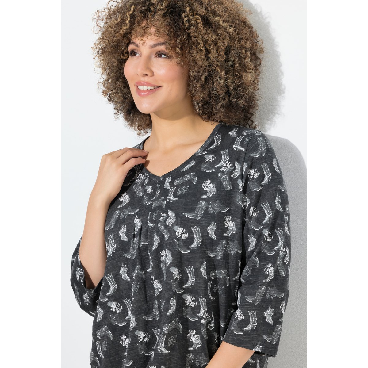 T-shirt à fleurs, plis fantaisie noir, ULLA POPKEN