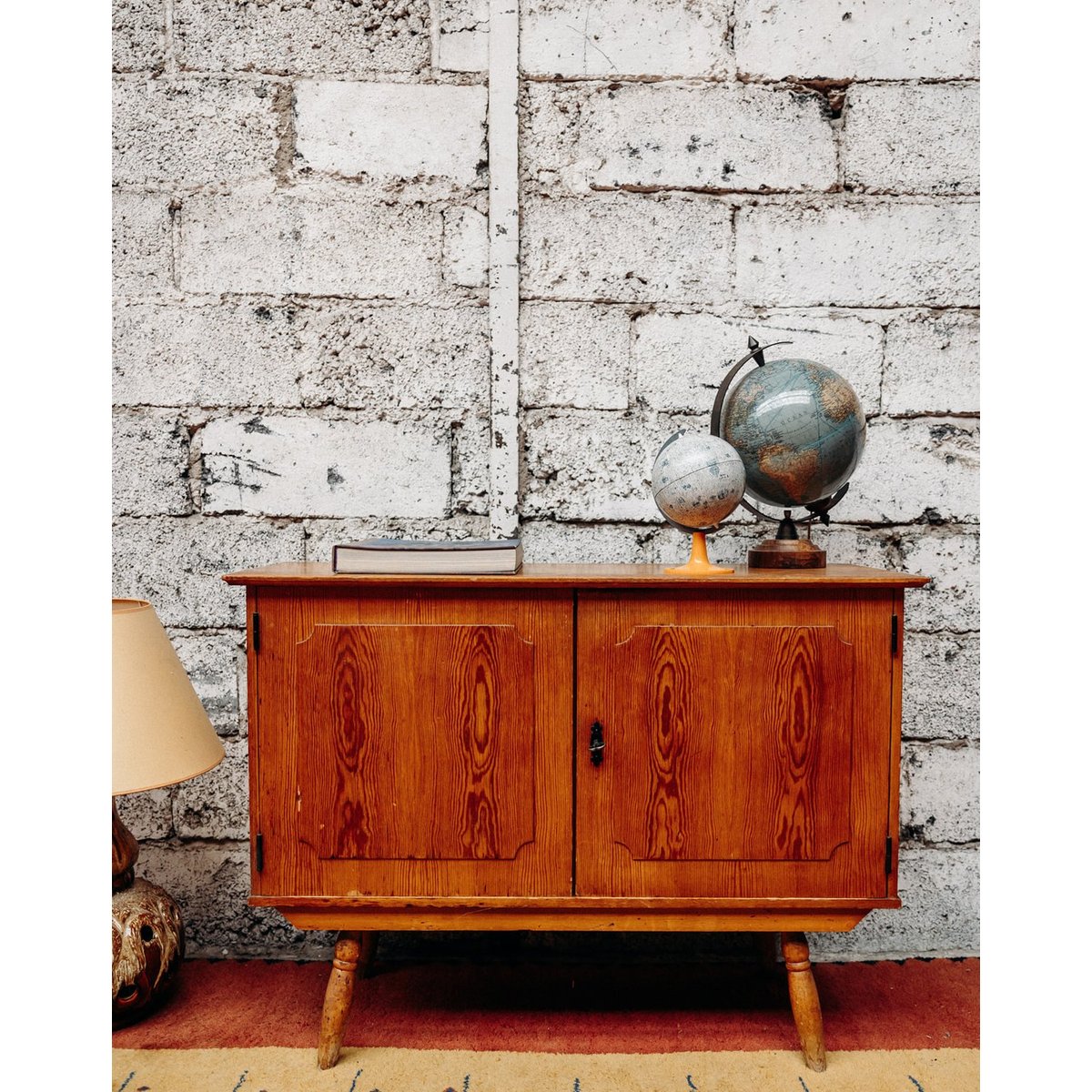 Buffet en bois Gilbert N°113 - Bon état bois, DEBONGOUT