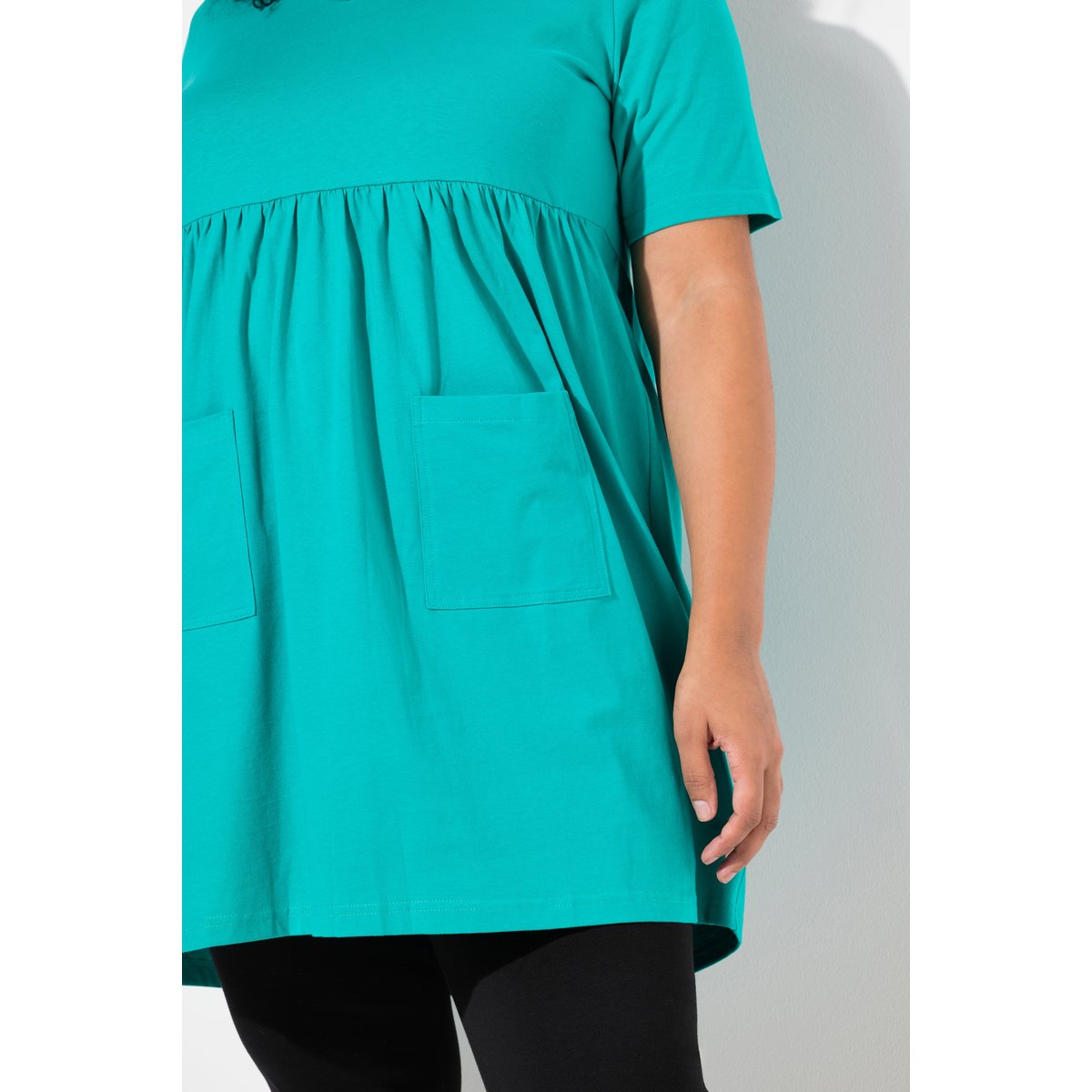 T-shirt long coupe évasée, couture empire menthe foncée, ULLA POPKEN