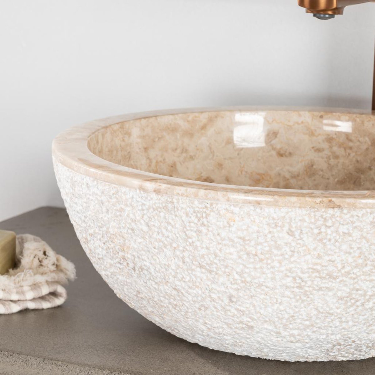 Vasque en marbre ronde à poser 40cm STROMBOLI crème, WANDA COLLECTION