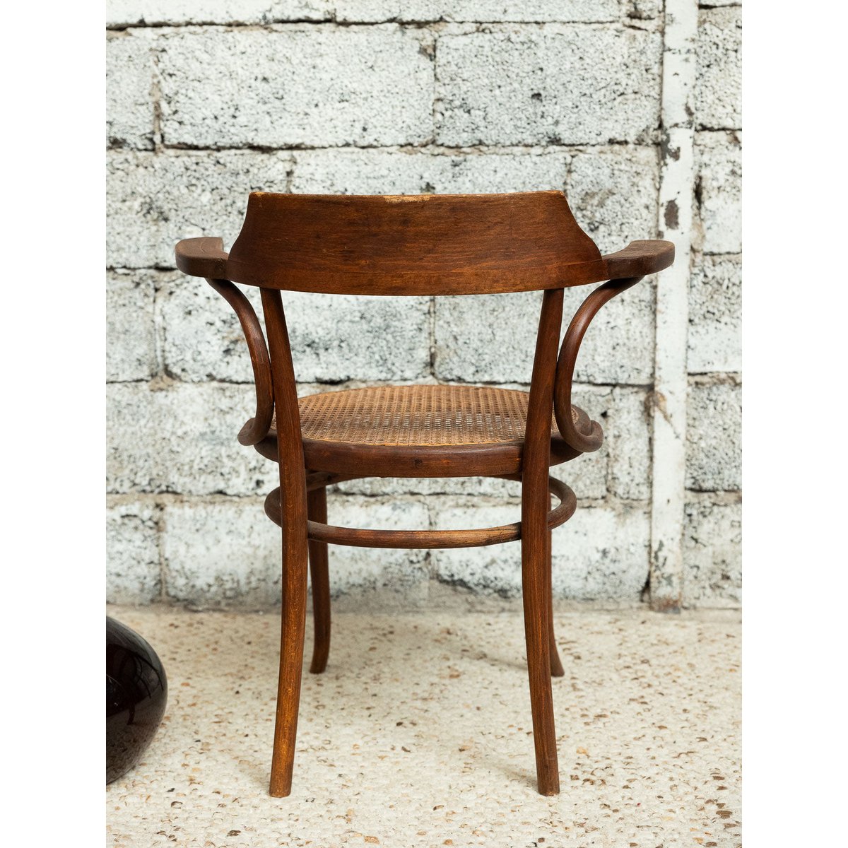 Fauteuil administratif Ernest N°1546 - Bon état bois foncé, DEBONGOUT