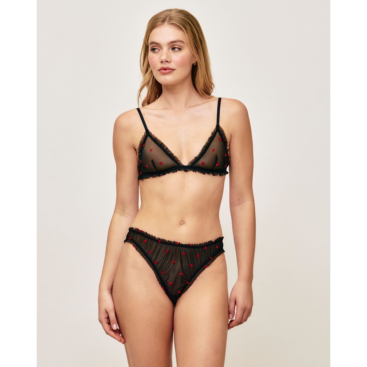 Soutien-gorge triangle en tulle motifs cœurs HEARTCRUSHIZ noir, UNDIZ