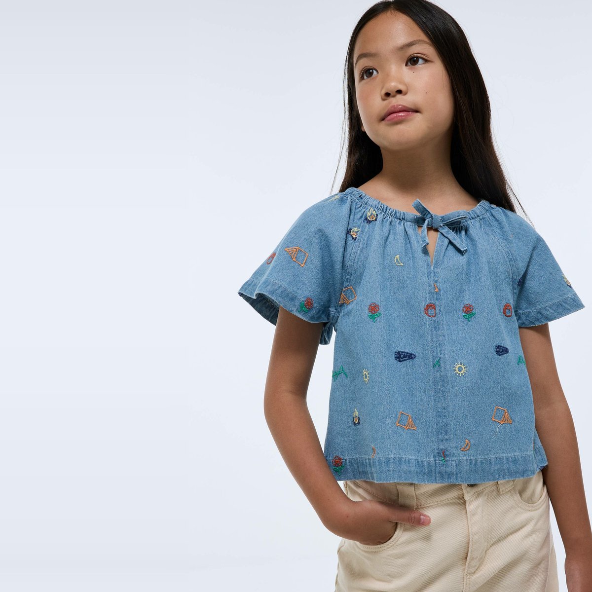 Blouse brodée en jean bleach denim, MONOPRIX