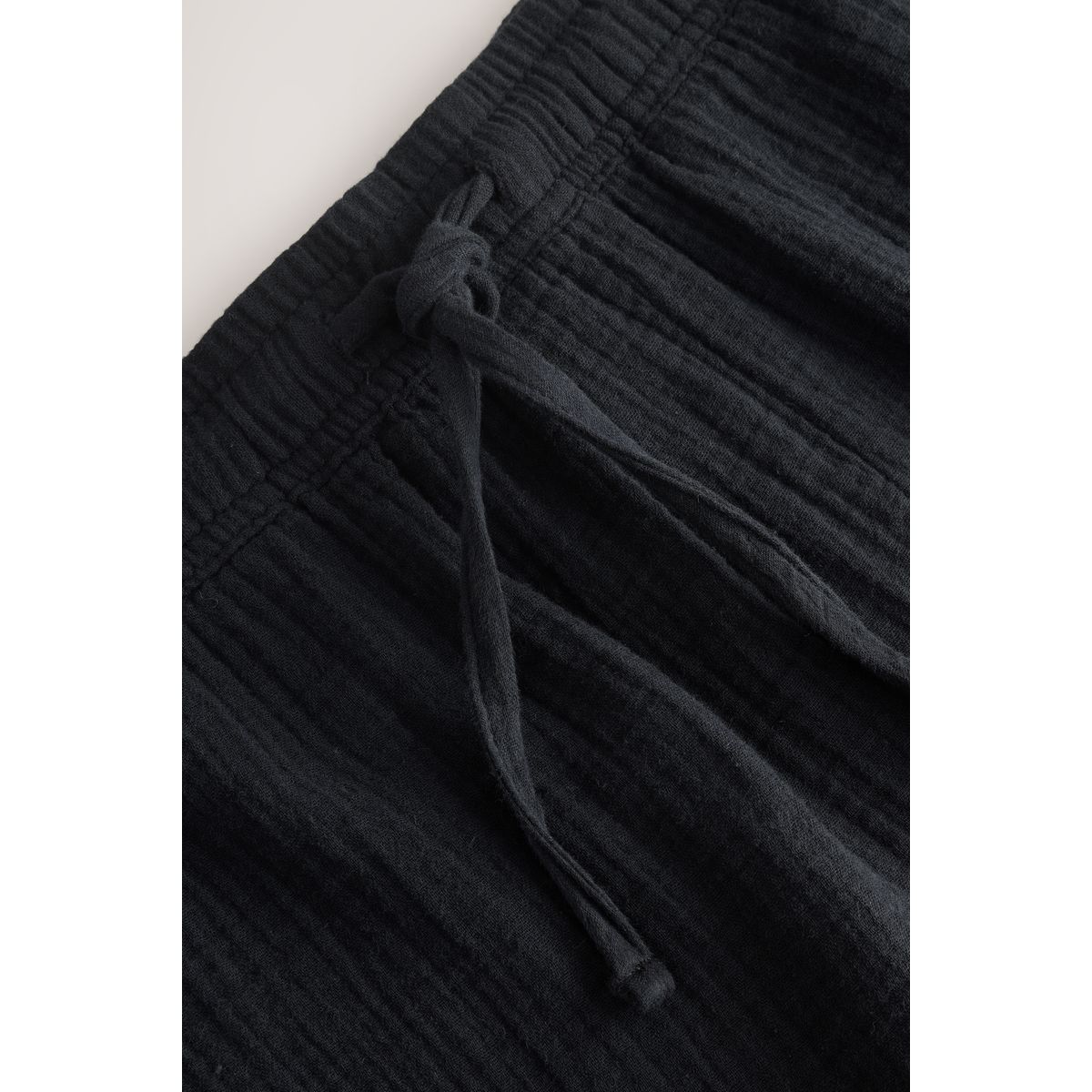 T-shirt + short en mousseline texturée noir/marron neutre, NEXT