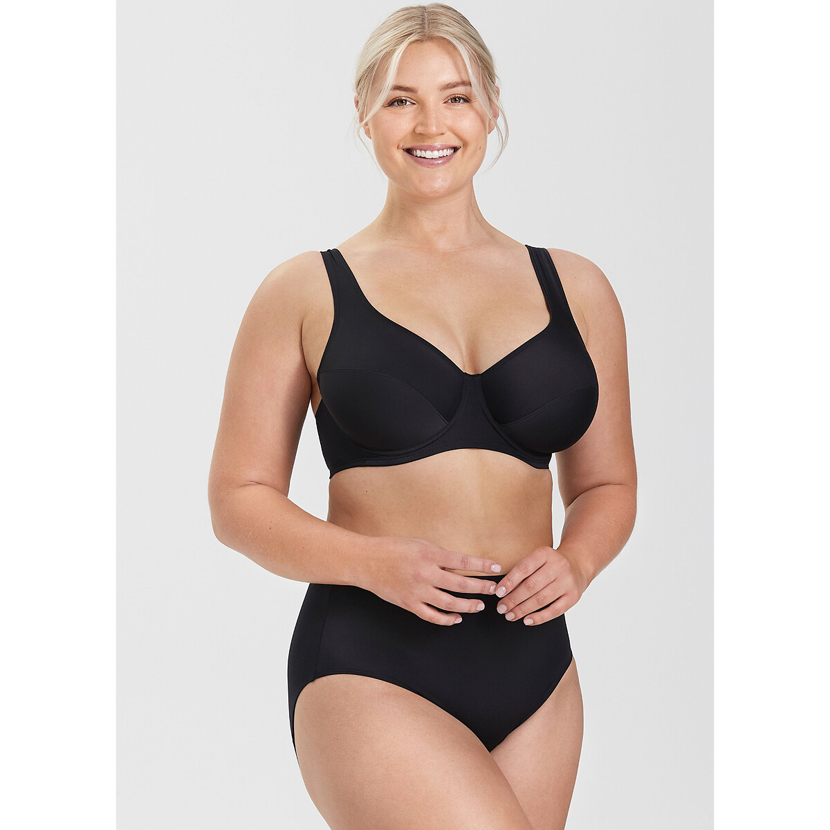 Full Cup Bikini Top black, MISS MARY OF SWEDEN